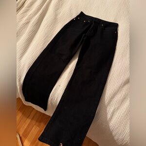Black Levi’s jeans